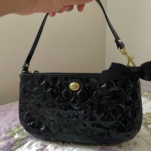 𝘊𝘰𝘢𝘤𝘩 𝘱𝘢𝘵𝘦𝘯𝘵 𝘱𝘶𝘳𝘴𝘦🖤